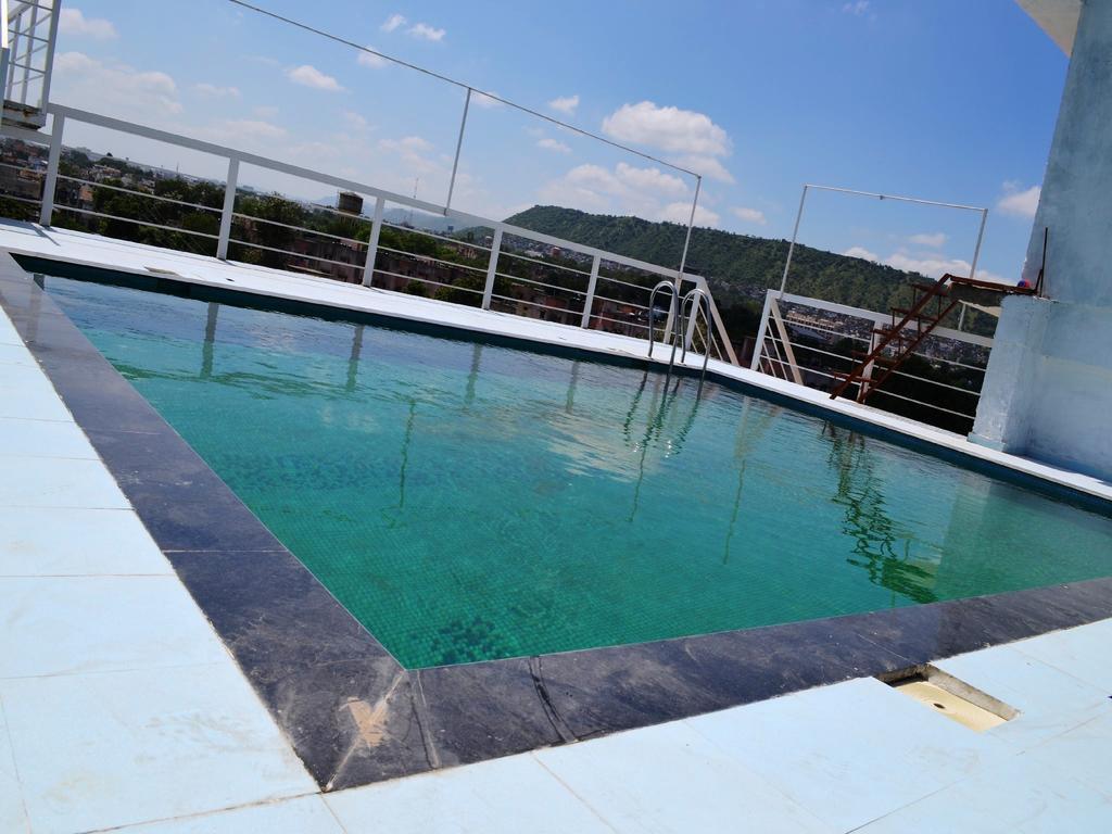 Ardency Inn Udaipur Ngoại thất bức ảnh